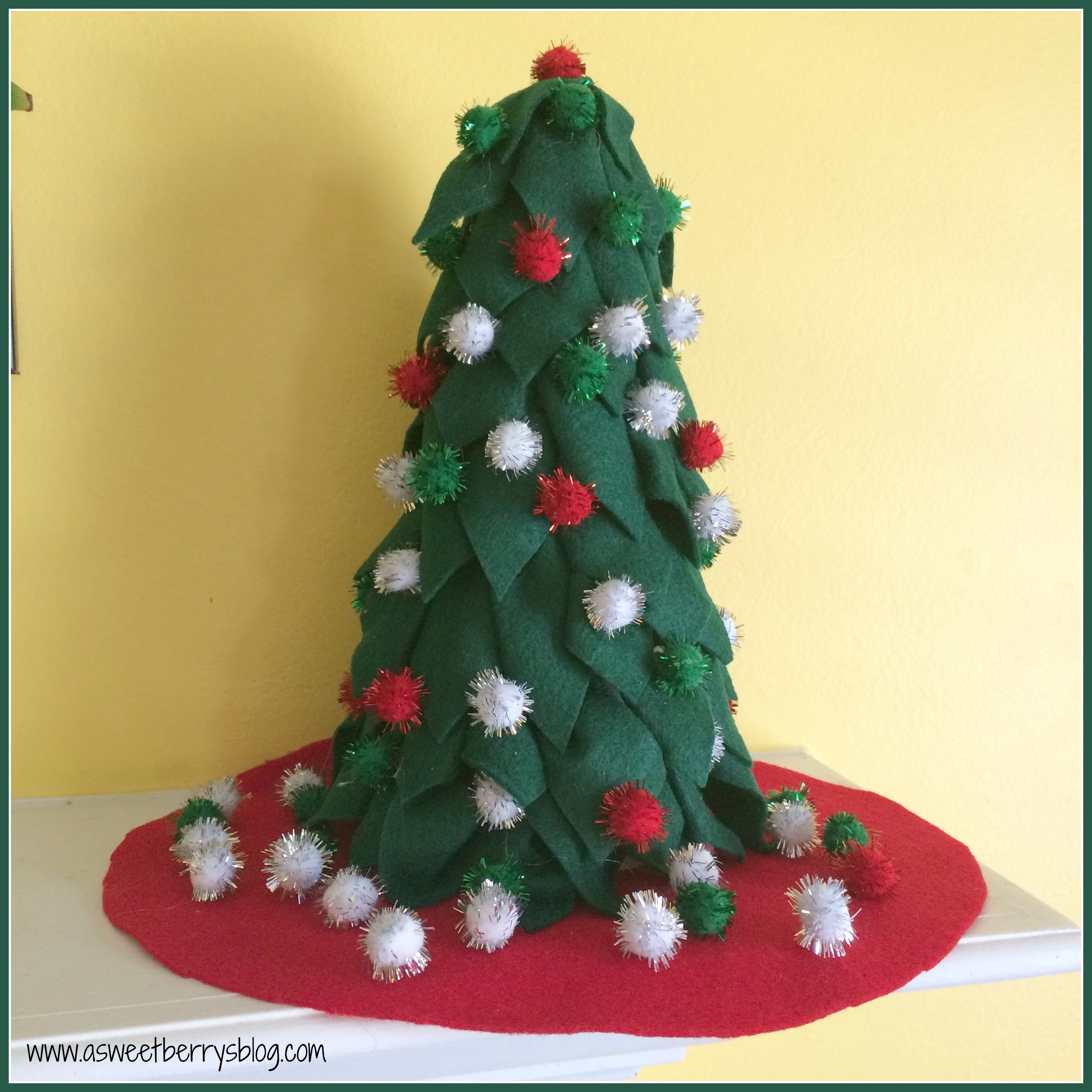 Felt Christmas Tree A Sweet Berry Designs Blog Christmas Tree Felt