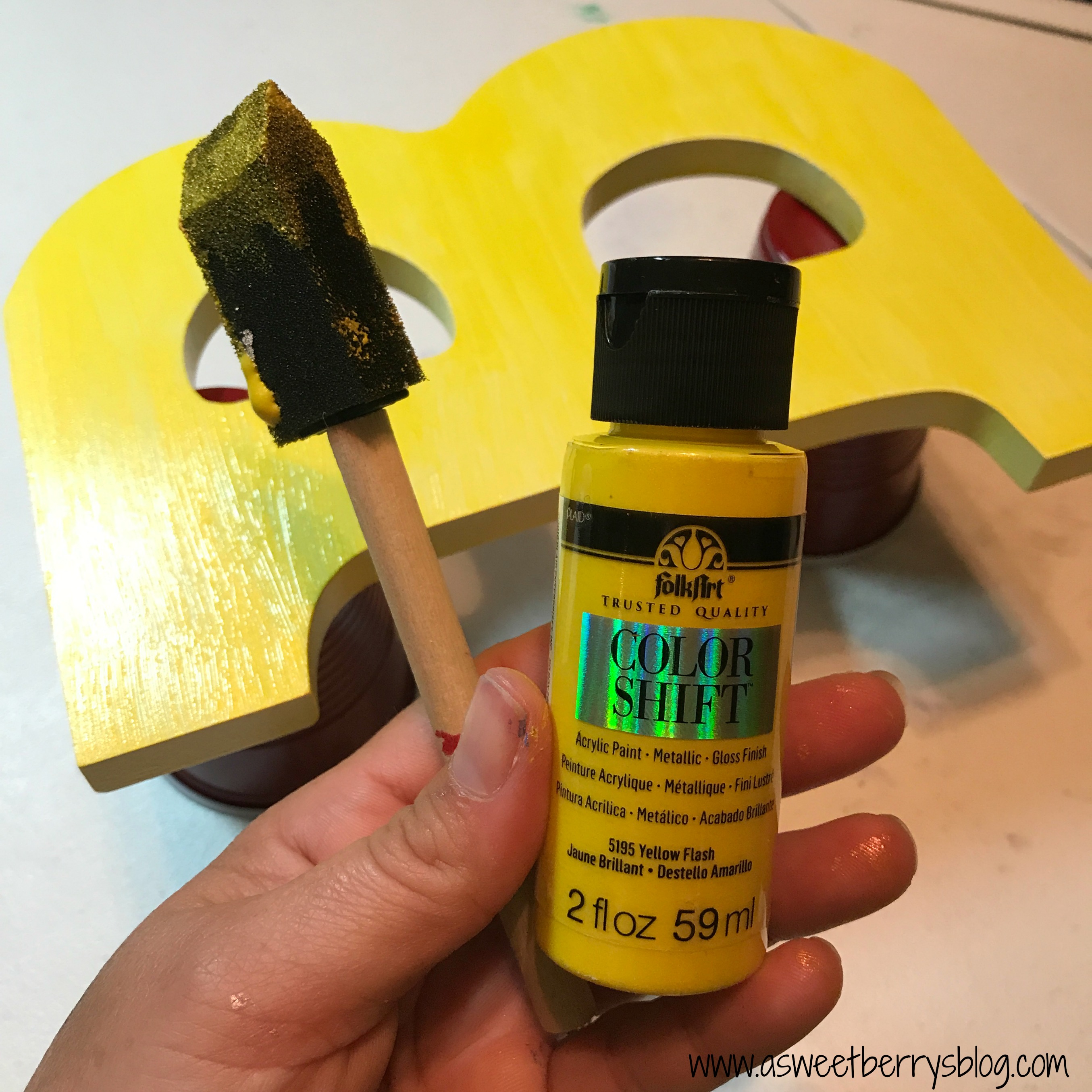 FolkArt - Color Shift Acrylic Paint - Yellow Flash — Brutus Monroe