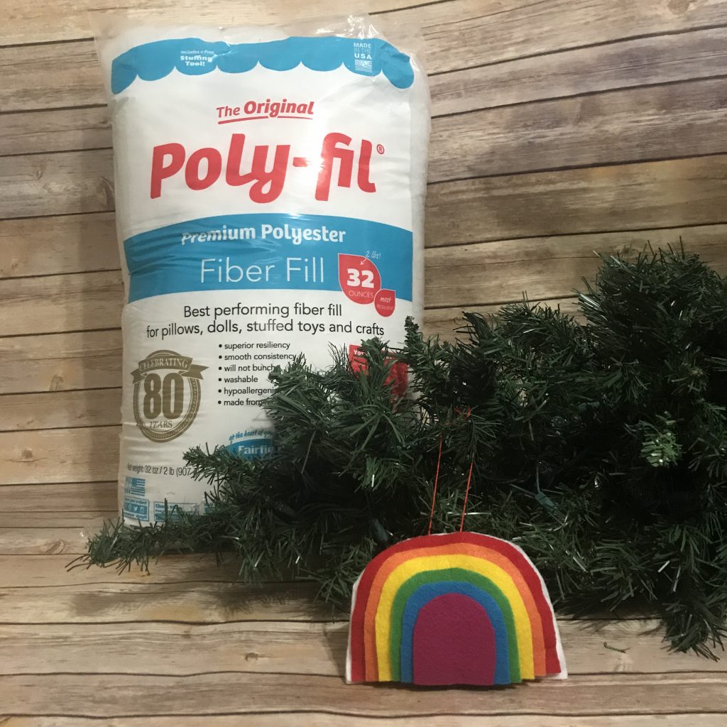  Fairfield The Original Poly-Fil, Premium Polyester Fiber Fill,  Soft Pillow Stuffing, Stuffing for Stuffed Animals, Toys, Cloud  Decorations, and More, Machine-Washable Poly-Fil Fiber Fill, 5 lbs. Box :  Arts, Crafts 