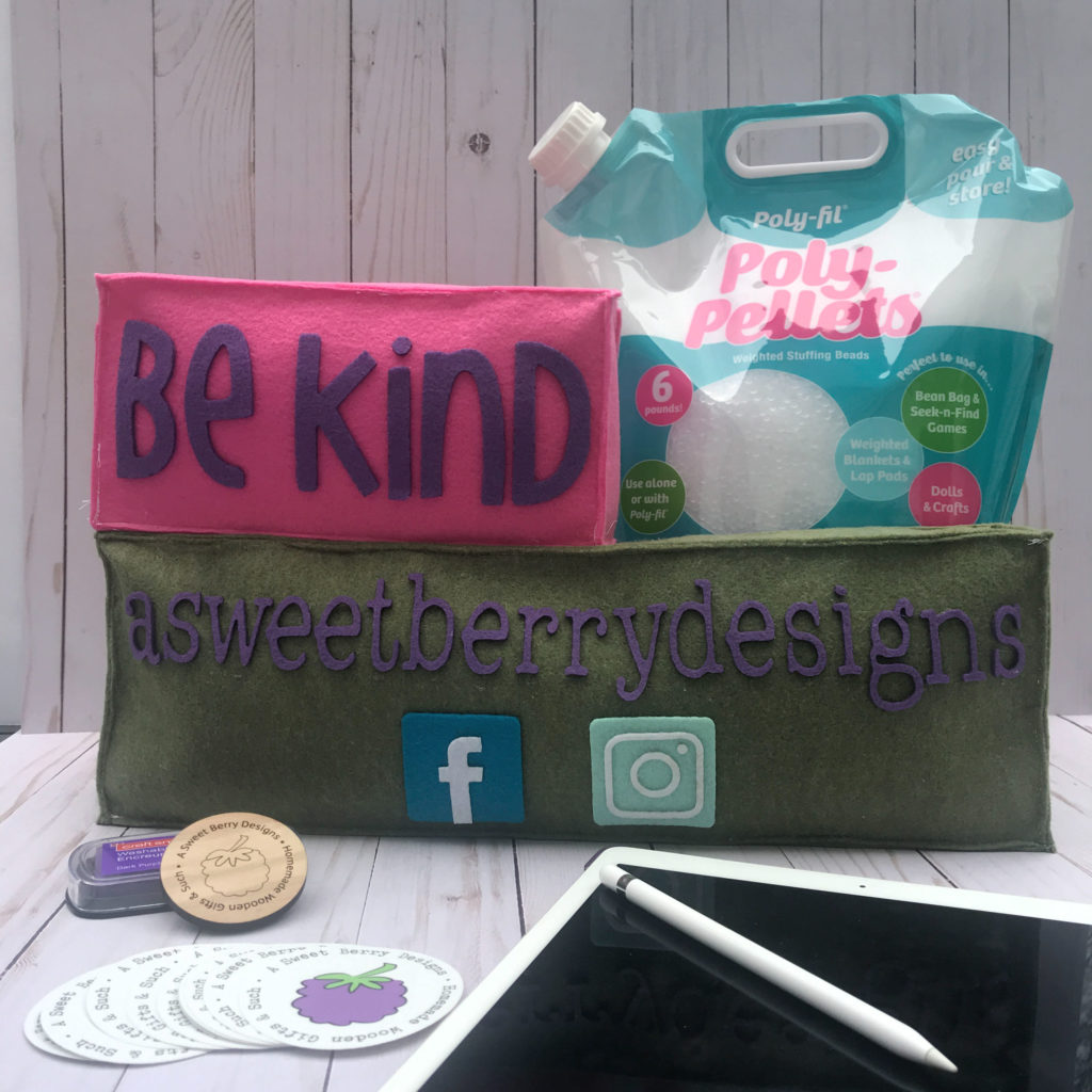 Be Kind A Sweet Berry Designs Desk Sitter